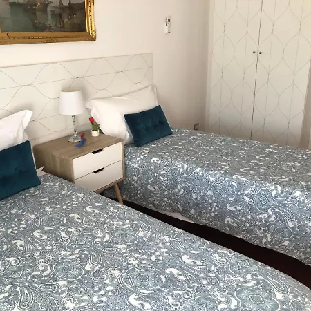Casa Chiara Italia Terrace Centro Direzionale * Naples