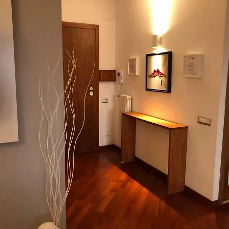Casa Chiara Italia Terrace Centro Direzionale *